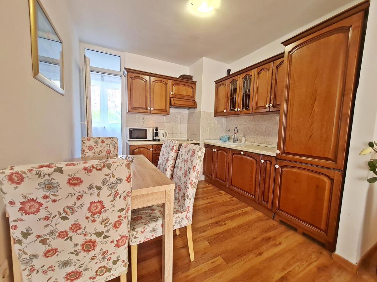 Apartment Nina Marie II สปลิท ภายนอก รูปภาพ